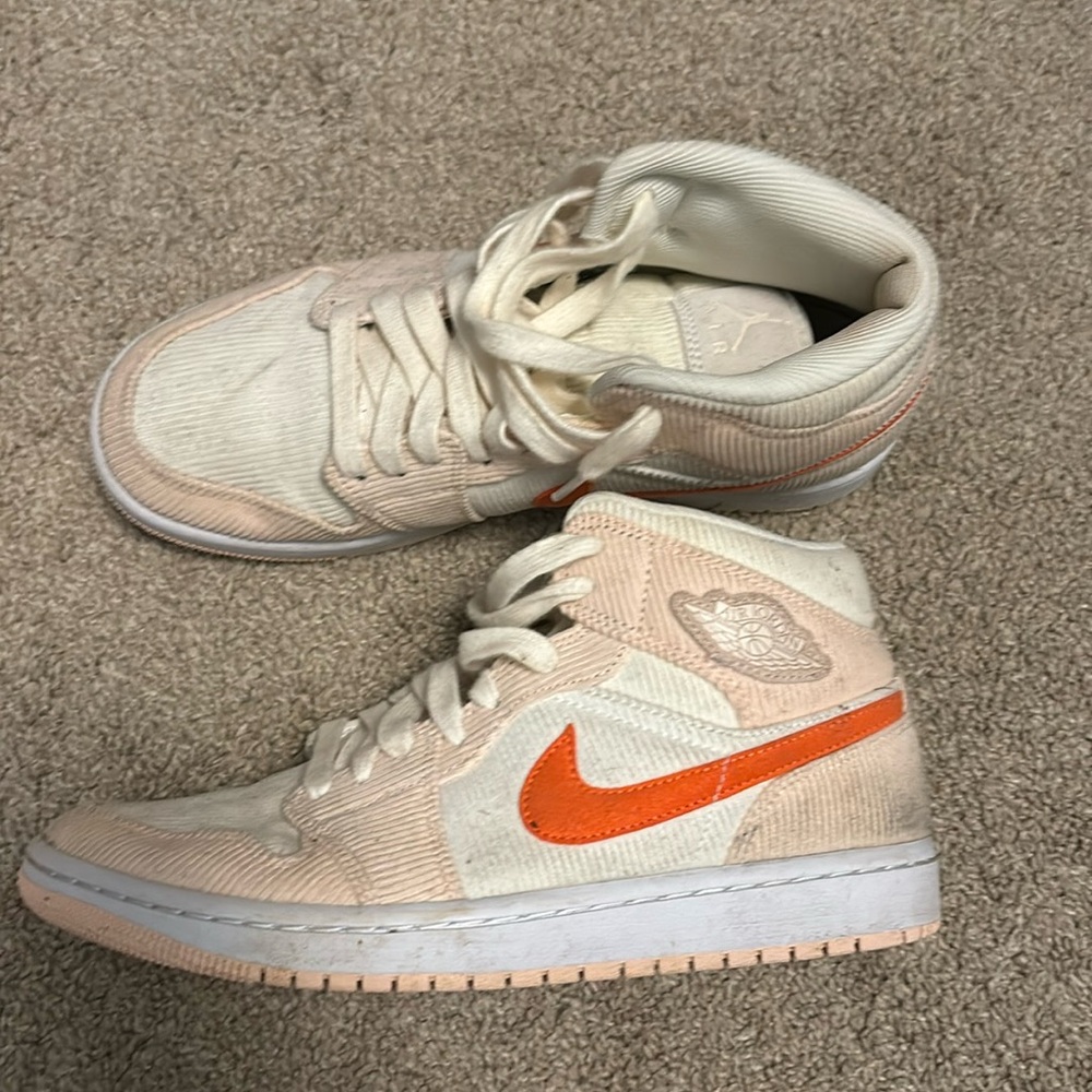 Air Jordan 1s